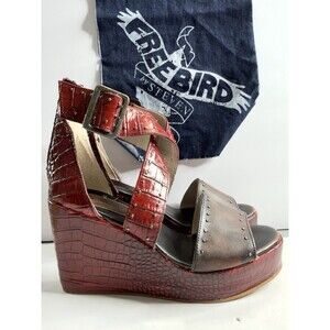 FREEBIRD TERRA WOMEN’S SZ. 11 RED LEATHER CROC PLATFORM WEDGE SANDALS
